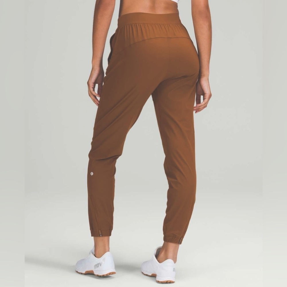 Adapted State High-Rise Cropped Jogger 23in Inseam